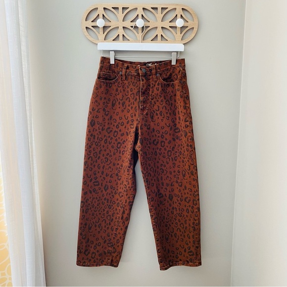 Universal Thread Leopard Print Vintage Straight Denim Jeans Brown/Black … - Picture 1 of 10